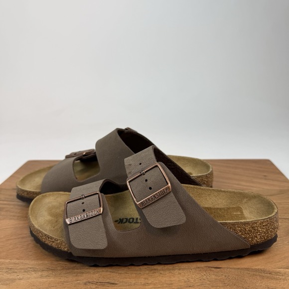 New NWOB Womens Birkenstock Arizona Brown Leather Comfort Slides Sandals Size 39 - Picture 2 of 11